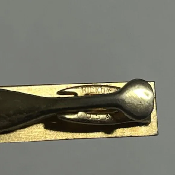 VTG Brick Block Texture Tie Clip Clasp Bar Gold Tone Casual or Formal 1.6" - Picture 9 of 9